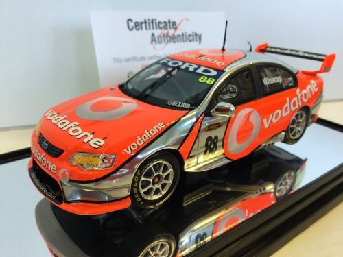 Jamie Whincup Team Vodafone Ford BF Falcon 2007-1:43 scale #2088-2 