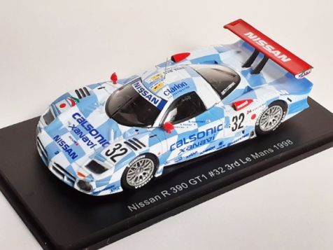 1:43 1998 Le Mans 3rd Place Nissan R 390 GT1 #32 Suzuki/Hoshino/Kageyama