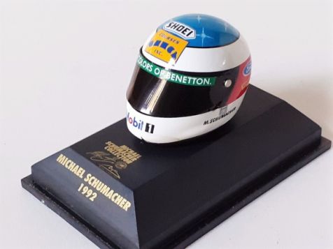 1:8 Minichamps Michael Schumacher Shoei Helmet 1992 Benetton 510384219