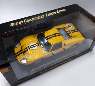 1:18 Shelby Collectibles Legend Series, 1966 Ford GT-40 MKII Le Mans 24 hours