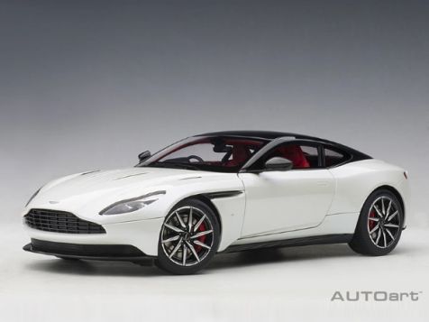Aston Martin DB11 in Morning Frost White