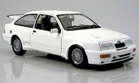 1:18 Minichamps Ford Sierra RS RHD 1988 White diecast model car