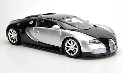 1:18 Minichamps  2009 Bugatti Veyron L'Edition Centenaire Chrome/Green
