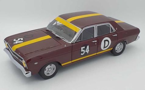 1:18 Classic Carlectables 1967 Ford XR GT Falcon #54D Jane/Martin