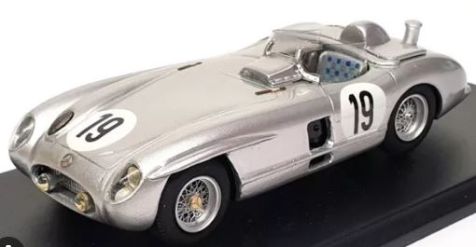 1:43 Minichamps Mercedes 300 SLR Fangio/Moss 24hr Le Mans 1955