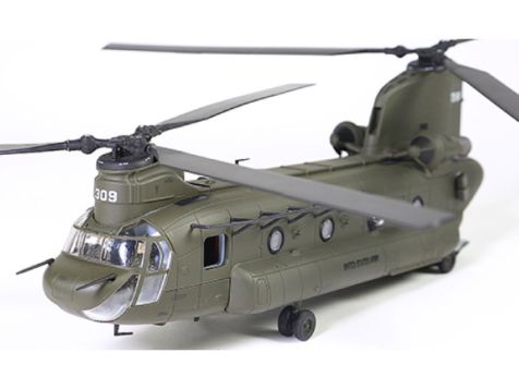 1:72 Forces of Valor Chinook CH-47D, A Company, 7th Battalion, Afghanistan 2003