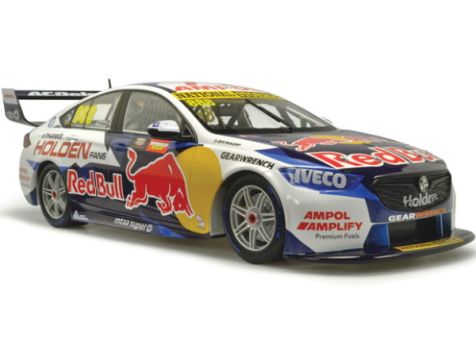 1:18 Classic Carlectables 2020 Holden ZB Commodore #888 Whincup/Lowndes