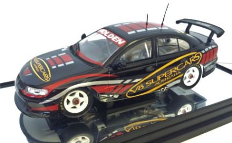 1:43 Classic Carlectables Holden VX Commodore 2002 V8 Supercars Gala Awards 43561