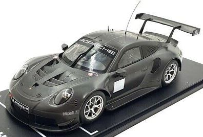 1:18 IXO Porsche 911 RSR Pre Season Test Car 2020 Matt Black Carbon Fibre