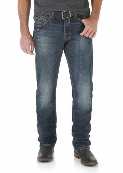 Men's Wrangler Retro Slim Straight Jeans 34” InLeg - BOZEMAN